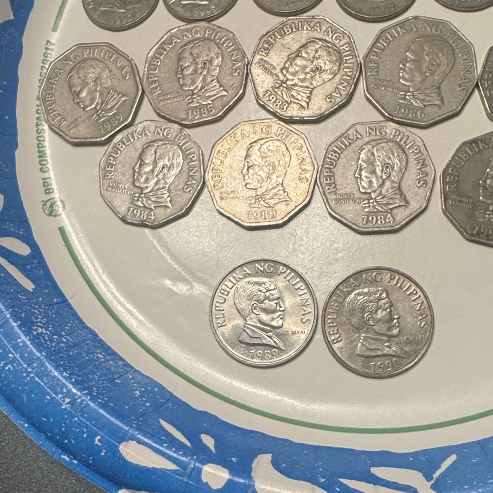 Assorted Philippine Coins Collection - Picture 6 of 15